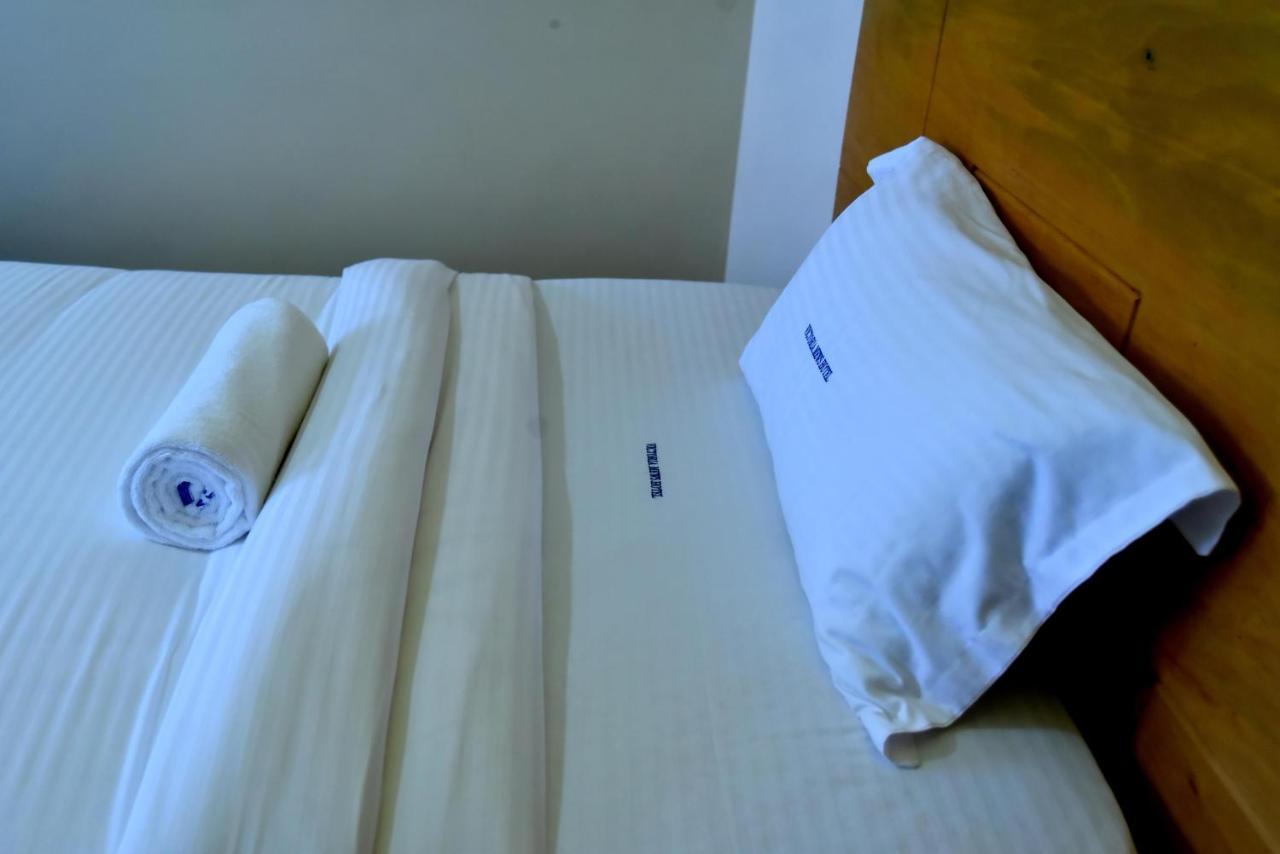 Victoria Mews Hotel Kampala Dış mekan fotoğraf