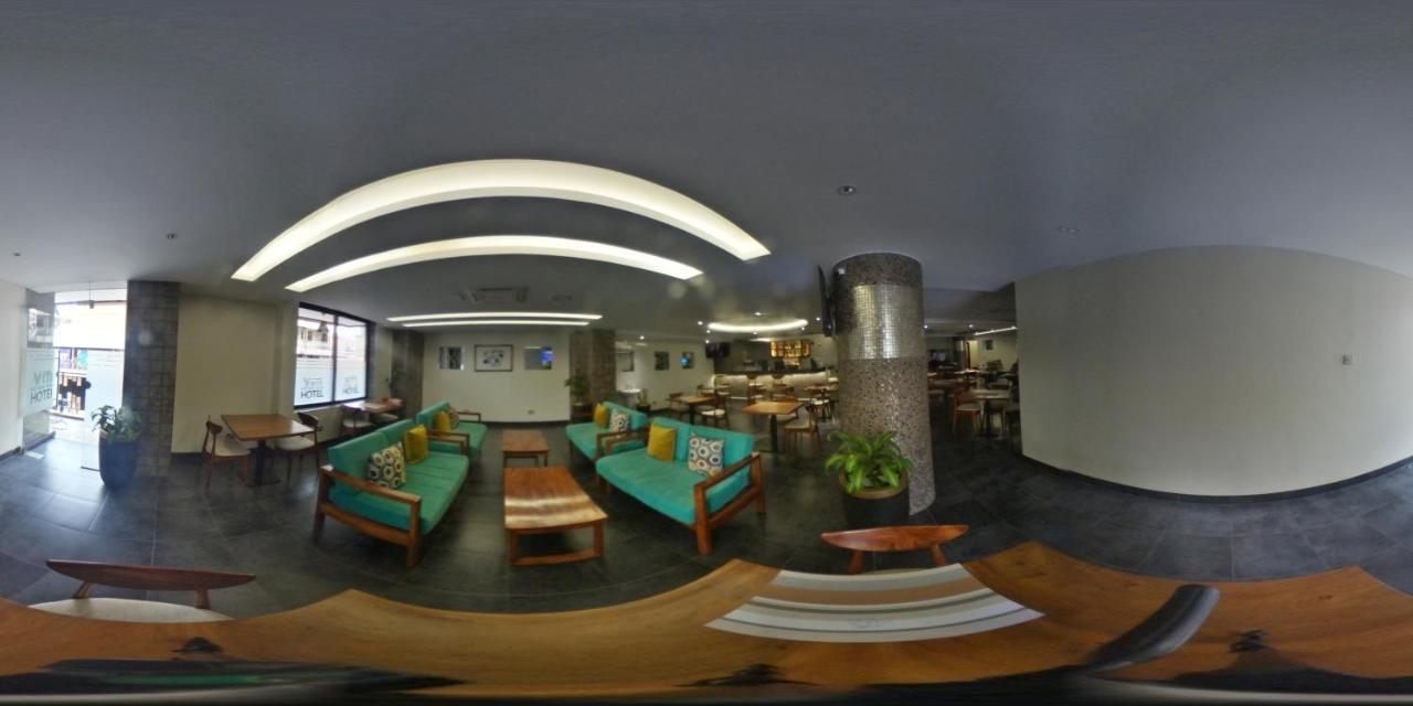 Victoria Mews Hotel Kampala Dış mekan fotoğraf